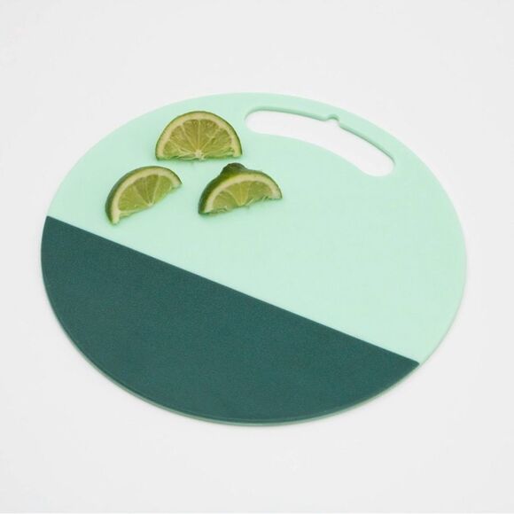 NWT Bullseye’s Playground Dark Green Block Colorblock Cutting Board 8.5” Round - Picture 5 of 7